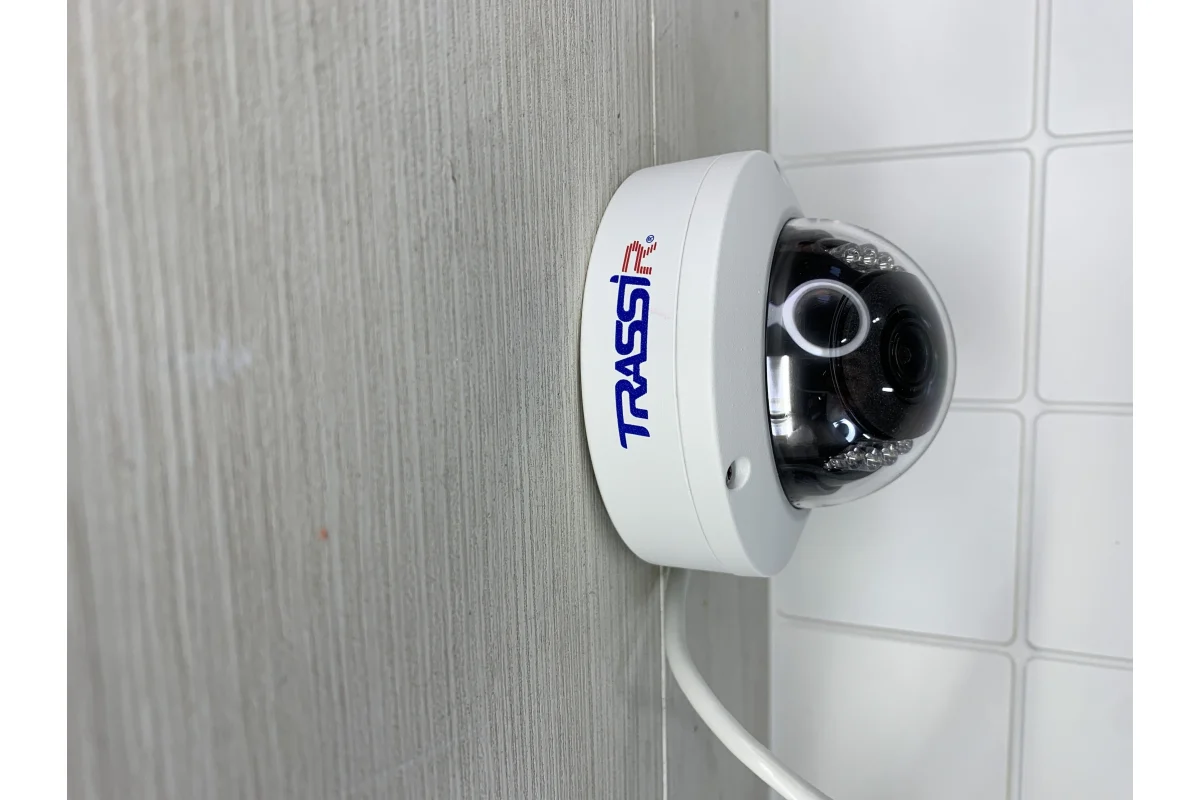 TRASSIR TR-D8121CL2 4.0 Ip Kamera